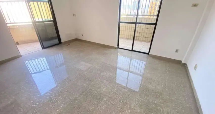 Cobertura Frente com 177m² em Santos – 2 Dormitórios (1 Suíte) e 2 Vagas