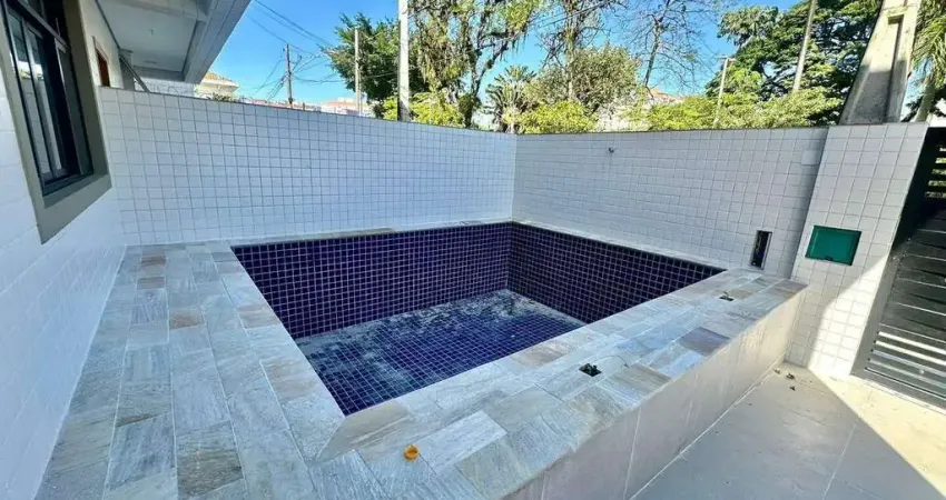 Casa à venda em Vila Belmiro, Santos - 3 suítes, 140 m², 2 vagas