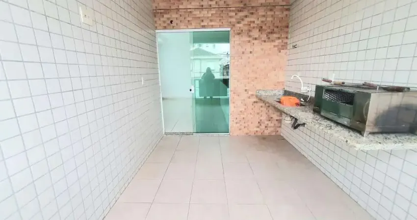 Casa à venda em Santos (Campo Grande) - 3 quartos, 1 suíte, 2 salas, 1 vaga