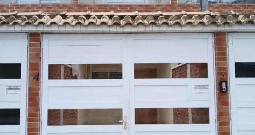 Casa com 2 quartos para alugar na Avenida Ângelo Perino, 974, Balneário Maracanã, Praia Grande