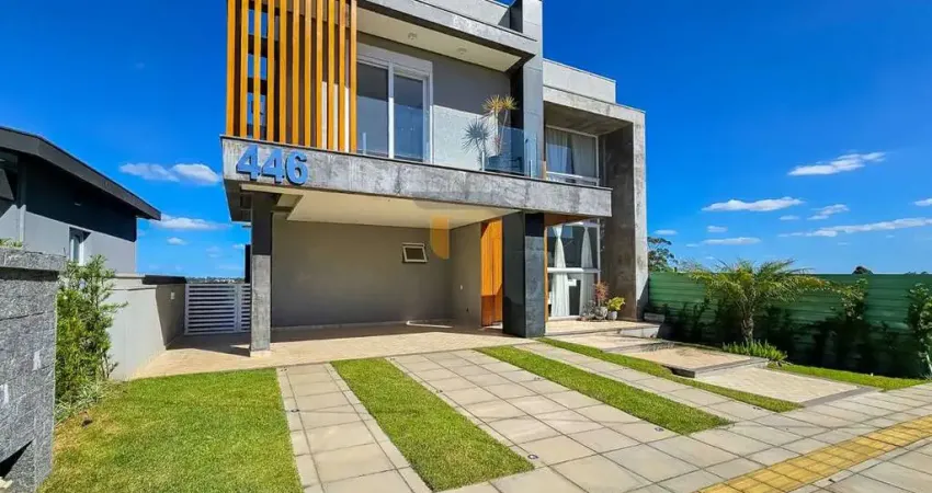 Casa com 3 quartos à venda no Centro, Gravataí 