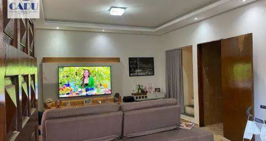 Casa com 3 quartos à venda na Rua Antônio da Cruz Messias, 145, Jardim São Luís, São Paulo