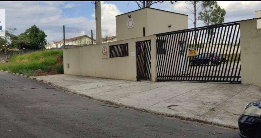 - Excelente Casa no Condomínio Ville de Vie 2 - Cotia