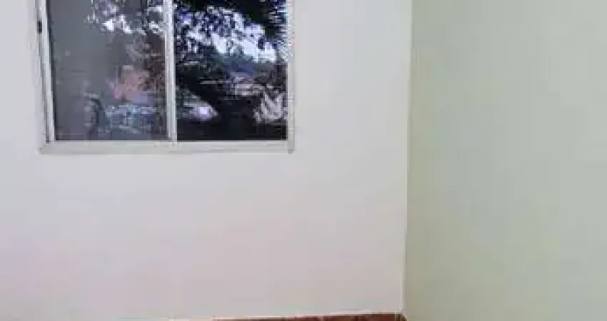 Apartamento no Condomínio Jardim dos Alpes - Vila Albertina