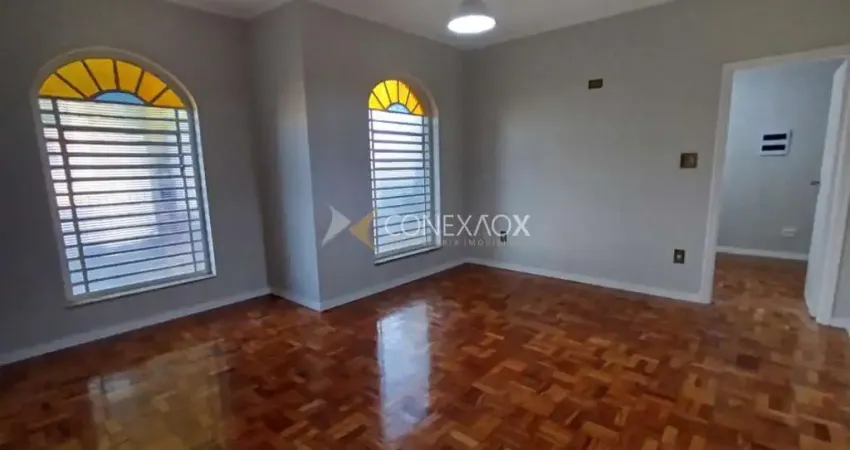 Casa com 3 quartos à venda na Rua Nestor Moreira, 147, Taquaral, Campinas