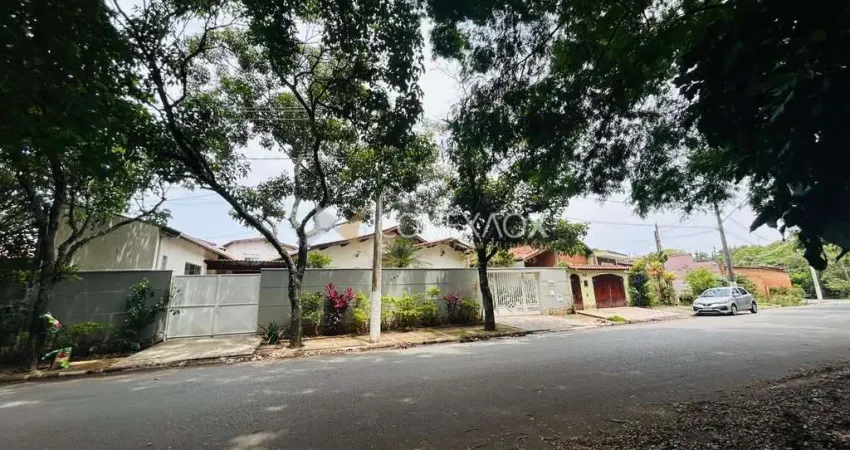 Casa com 3 quartos à venda na Rua Marquês de Abrantes, 384, Jardim Santa Genebra, Campinas