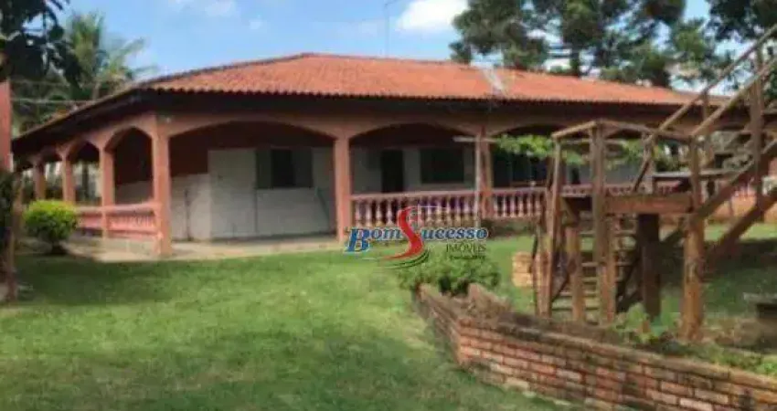 Chácara com 4 dormitórios à venda, 3600 m² por r$ 835.000,00 - iperozinho - capela do alto/sp