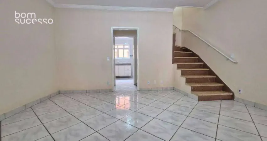 Sobrado com 3 dormitórios à venda, 148 m² por R$ 549.000 - Vila Humaitá - Santo André/SP