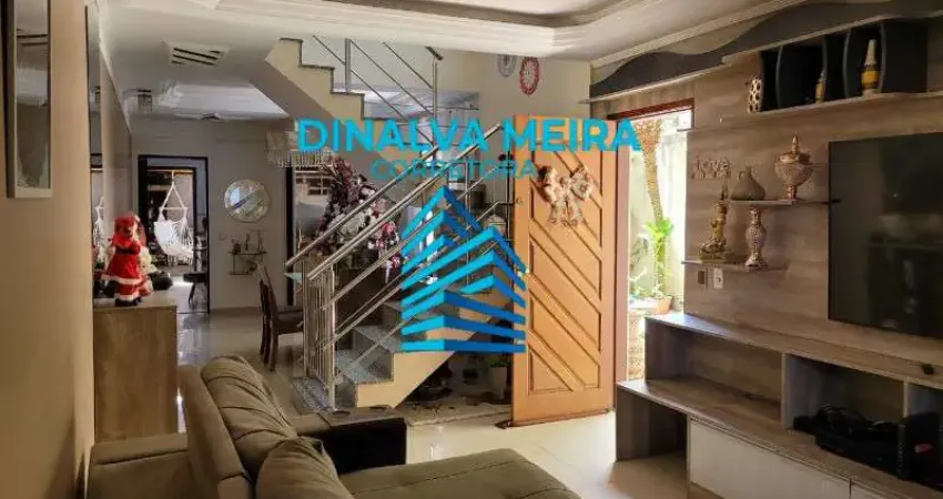 Casa com 3 quartos à venda na Rua Cornélio Procópio, 264, Jardim Santa Bárbara, Guarulhos