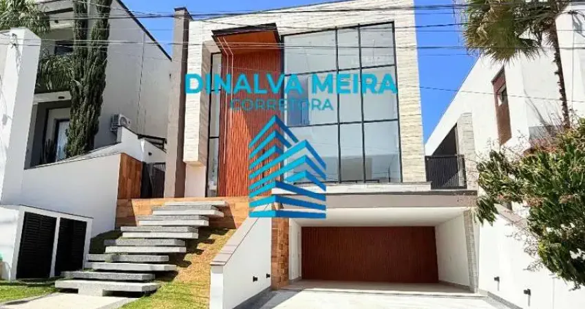 Casa a venda com 300 m² , 4 dormitórios sendo 4 suítes 1 delas mester e 4 vagas , em arujá sp