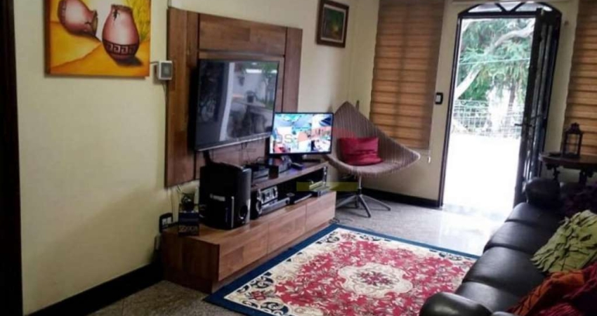 Sobrado à venda Água Fria