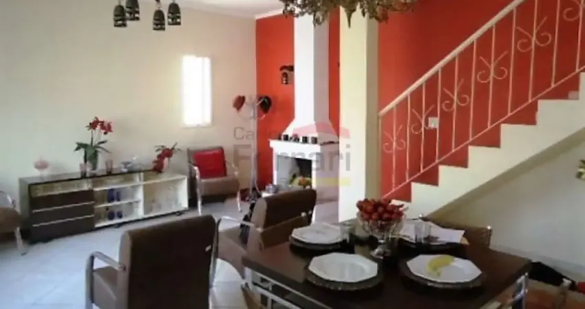 Sobrado na Agua fria, perfeito para você e sua Familia!