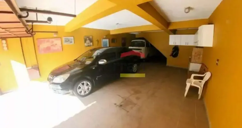Sobrado à venda 3 dormitórios, suíte, 6 vagas na Vila Mazzei