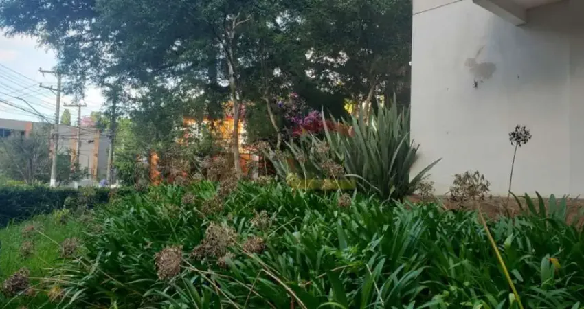 Casa comercial com 6 salas para alugar na Avenida Pacaembu, 1560, Barra Funda, São Paulo