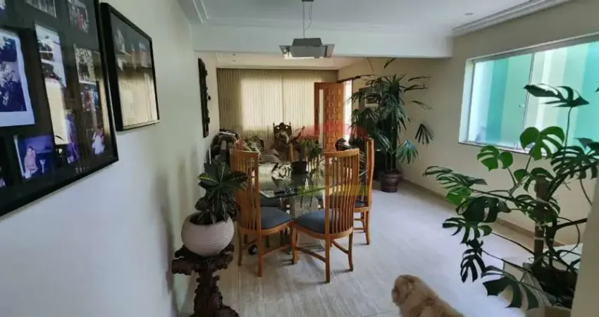 Sobrado no jardim são paulo com 3 dormitórios, sendo 1 suíte, 2 vagas de garagem