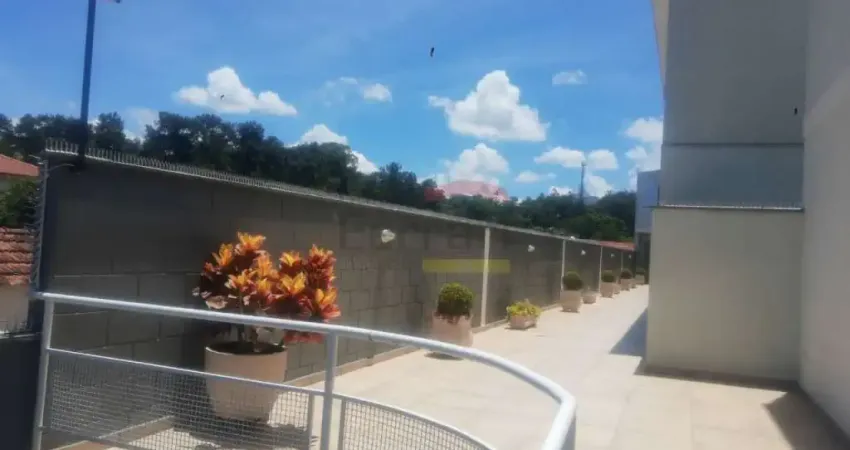 R$750 Mil sobrado em condomínio fechado em Tremembé 03 dorm c/ 1 suite, sala, coz, 03 wc,, 02 vagas.