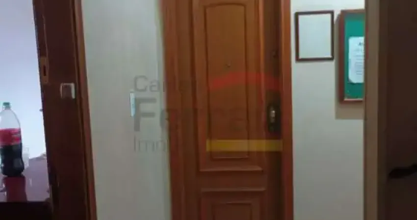 Apartamento com 1 dormitório com vaga ao lado do horto florestal