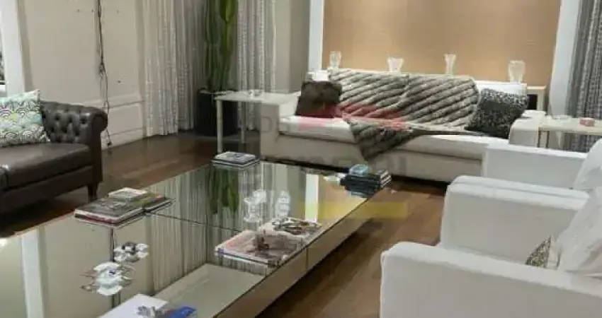 Apartamento de alto padrão em Higienópolis.