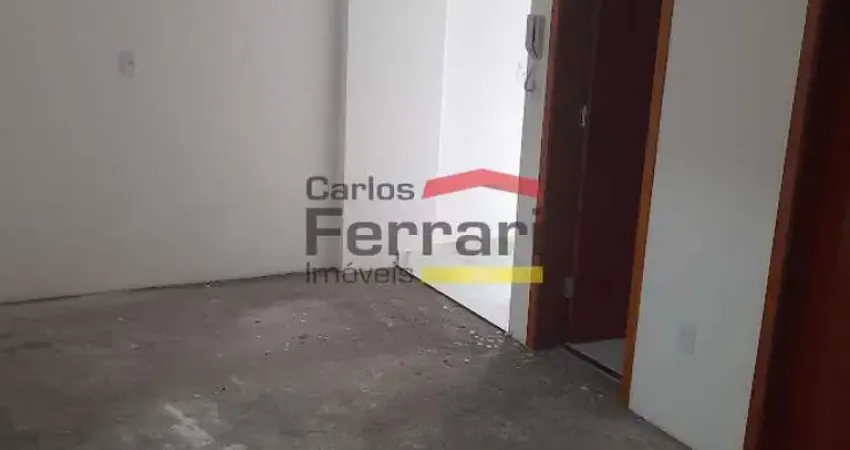 Apartamento, 1 dormitório, 32,50 m², quintal com 3,5 m², sem vaga, a 244 metros do metrô tucuruvi