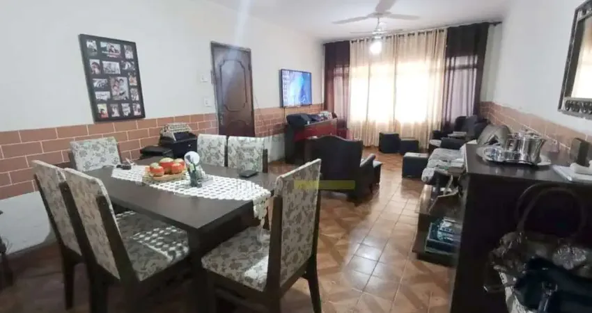 Casa térrea no jardim japão com 2 dormitórios, 1 vaga de garagem + quintal e edícula  com suíte