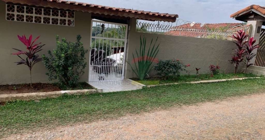 Chácara de 1.000m² área total região Santa Isabel aceita permuta