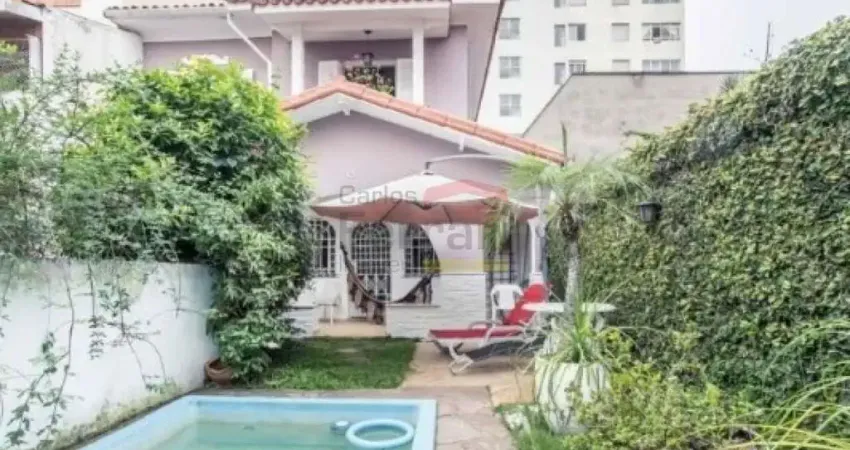 Casa de Vila em condomínio de Alto Padrão, 218 m², 5 dormitórios, -Aclimação