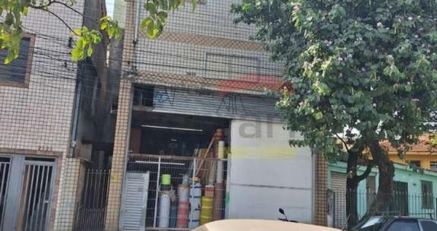 PRÉDIO COMERCIAL E RESIDENCIAL PARA RENDA,  COM SALÃO DE 120 M2 E 5 CASAS