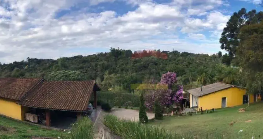 Chácara em Ibiúna aceita permuta por casa litoral Sul