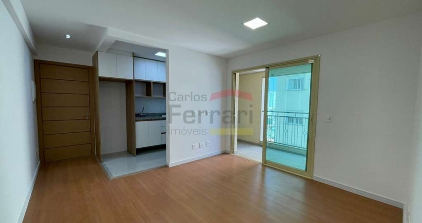 Apartamento a venda, Jardim São Paulo, 02 dormitórios, 01 suíte, 01 vaga, varanda