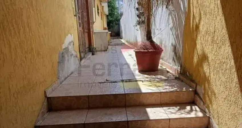 Casa  Vila Mazzei com 3 dormitórios sendo um suíte , 2 vagas