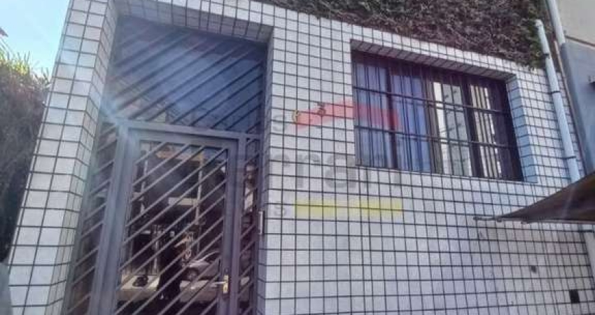 Casa Comercial para Locação - 142m² - A 300m do Metrô Santana!