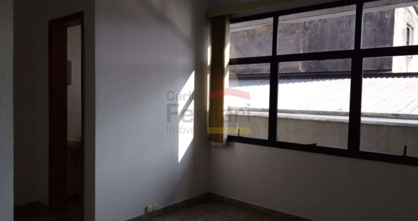 Sala comercial 24 m² para locação na Água Fria. Próximo a região de Santana.