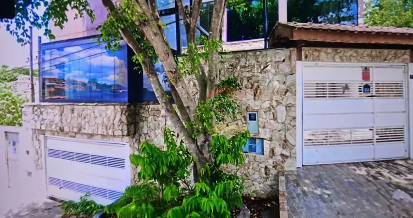 Casa 03 quartos, 4 vagas  com Piscina, Jardim Esmeralda ,Zona Sul ,próximo Interlagos