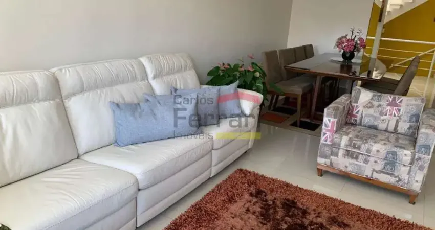 Belíssimo Sobrado semi Novo - localização Nobre
