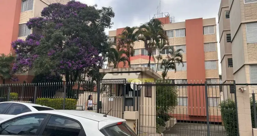Ótimo Apartamento Térreo 2 dormitórios 1 vaga de garagem