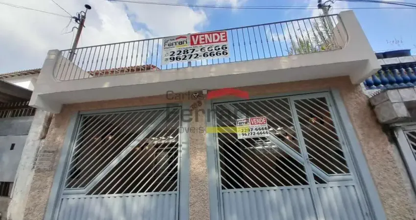 Sobrado para locação em local residencial próximo de avenida