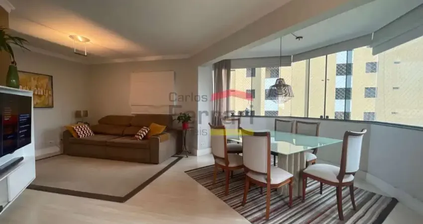 Apartamento de 112 m2 com 3 dormitórios localizado na Água Fria, 2 vagas e condomínio com lazer.