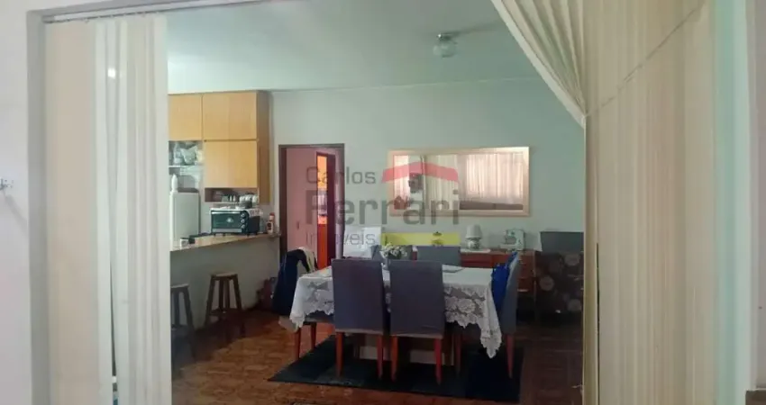 Sobrado à Venda no Jardim Centenário - Residencial e Comercial - 6 vagas!