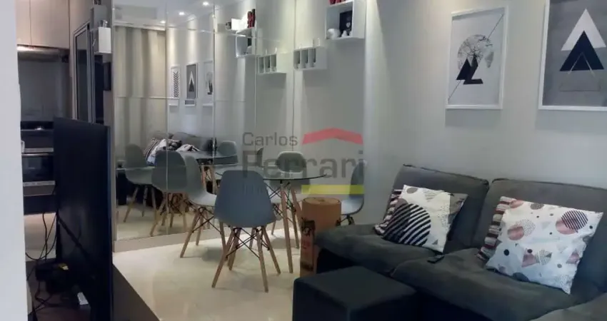 SOBRADO EM CONDOMÍNIO COM 2 SUÍTES, 1 VAGA DE GARAGEM + CHURRASQUEIRA