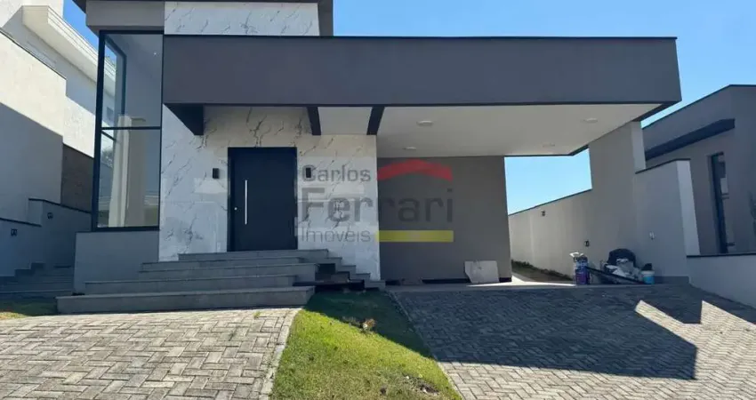 Casa térrea à venda com 3 suítes no Figueira Garden, em Atibaia
