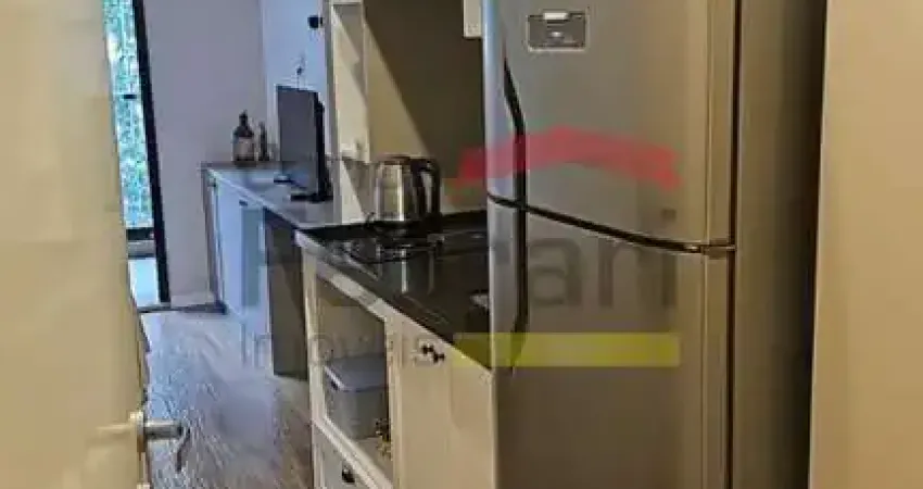 Kitnet / Stúdio à venda na Rua Alves Guimarães, 1450, Pinheiros, São Paulo