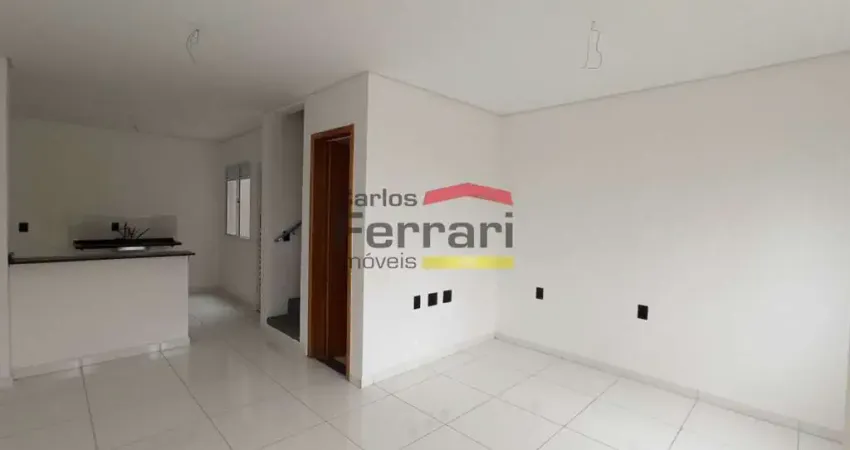Sobrado novo em condomínio fechado para locação - 2 suítes, garagem e salão de festas - vila aurora