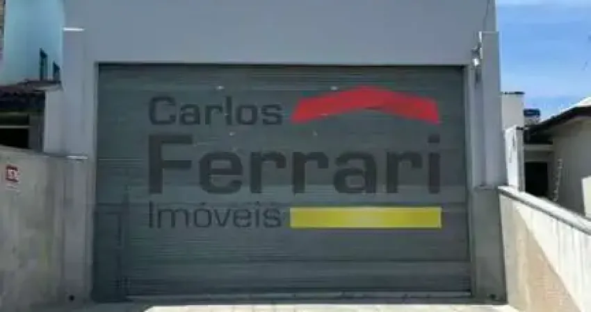 Galpão comercial para locação na água fria com estacionamento em frente.