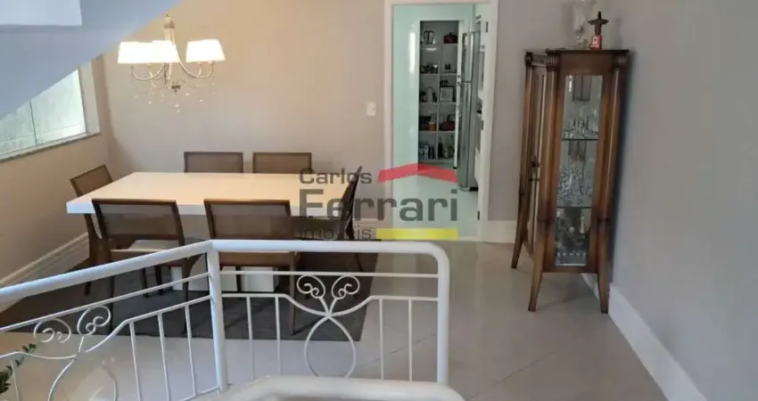 Sobrado à venda n a água fria, 4 suítes, 6 vagas de garagem, 283 m2, dependência empregada,