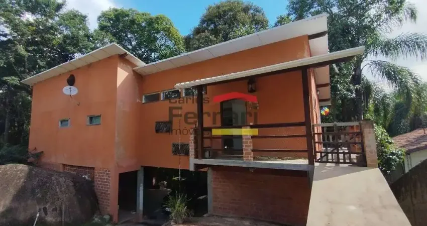 Sobrado em mairiporã - avarandada- 200m² - 3 dormitórios,  1 suíte, 5 vagas
