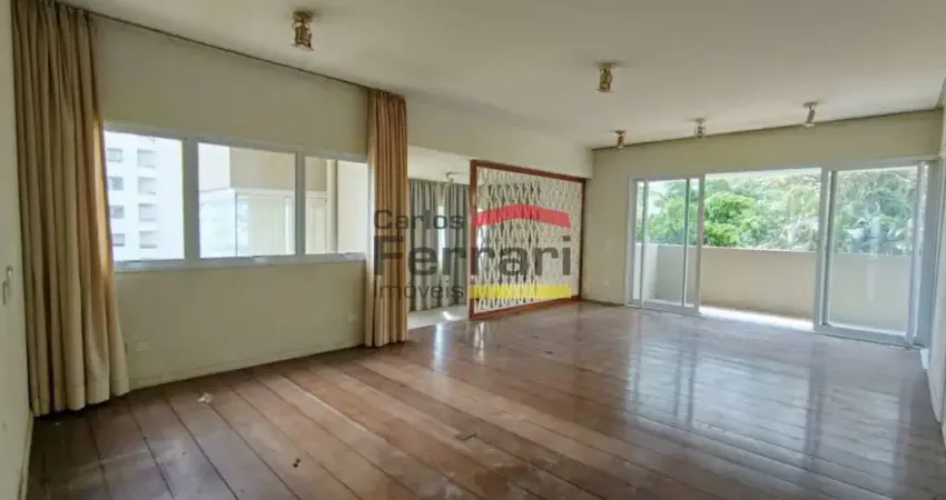 Apartamento 1 por andar à venda na água fria, 4 dormitórios, varanda, depósito e 4 vagas.