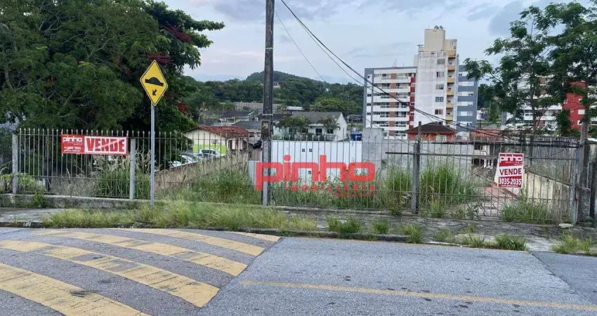 Terreno à venda, 911 m² por R$ 1.630.000 - Praia Comprida - São José/SC