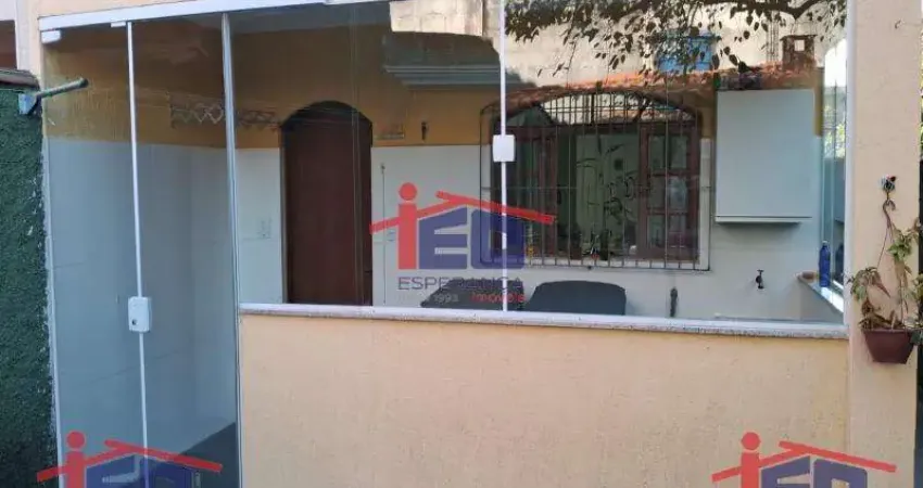 Casa com 3 quartos à venda no Centro, Carapicuíba 
