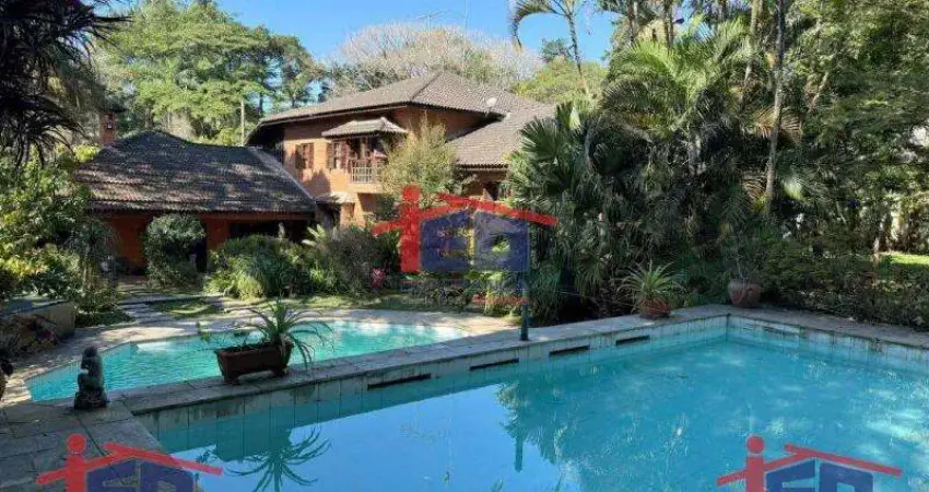 Casa com 5 quartos à venda na Vila Santo Antônio, Cotia 