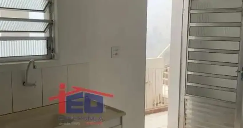 Casa com 1 quarto para alugar na Avenida Yara, Vila Yara, Osasco